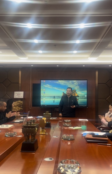湖南Betway必威机电总经理的新年总带头讲话：跃马扬鞭，向着幸福美好往前冲！